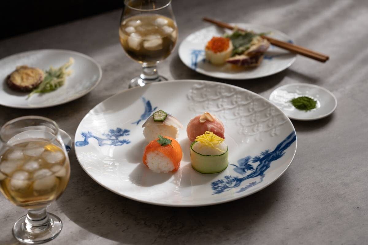 Miyama Traditional Pattern Sho-Chiku-Bai Dinnerware Set (Blue and White Version) - miyama深山食器