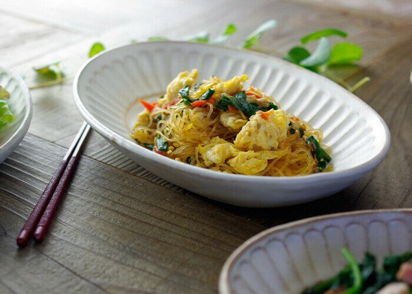 Mashiko Ware Main Plate Morning Glory, Wakasama Pottery