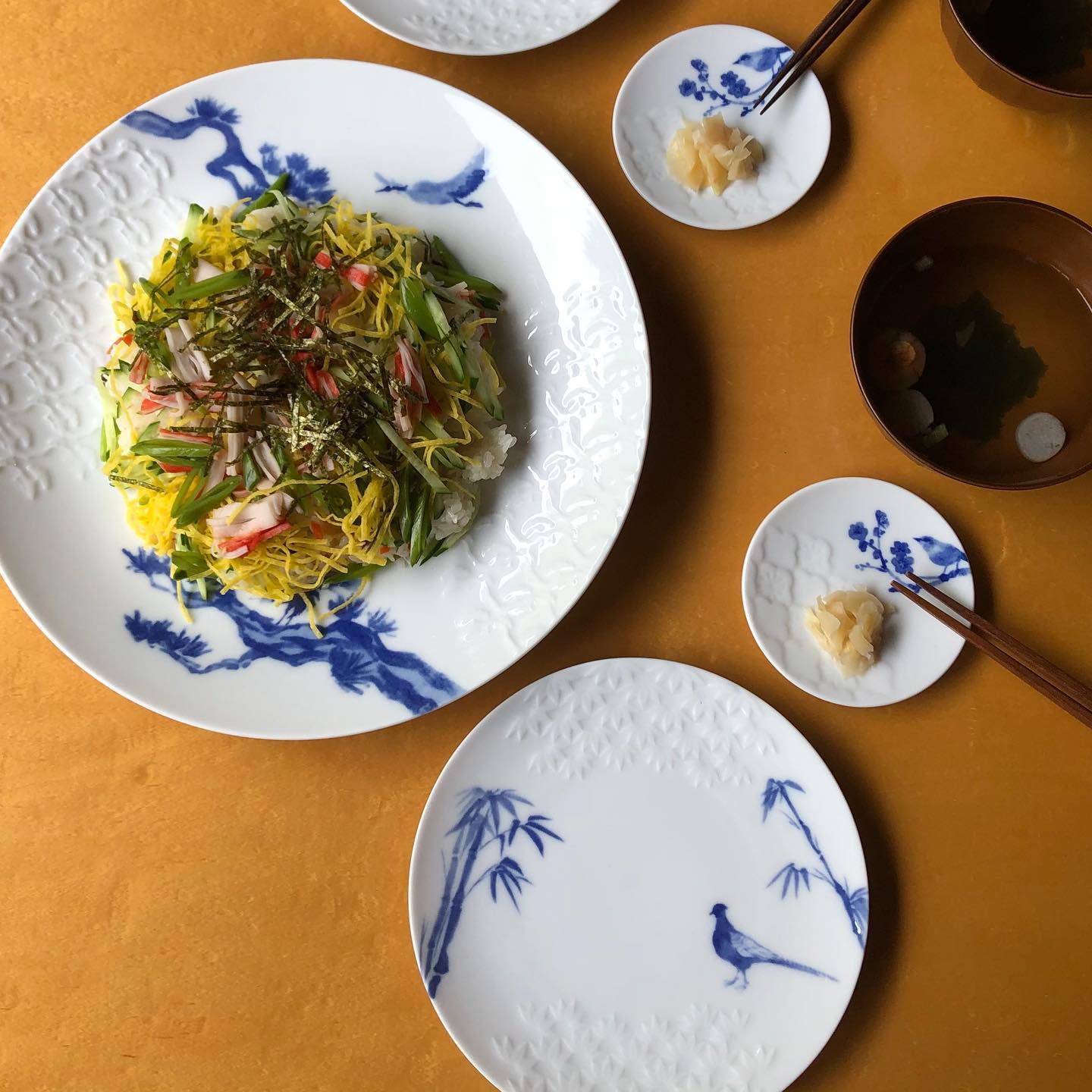 Miyama Traditional Pattern Sho-Chiku-Bai Dinnerware Set (Blue and White Version) - miyama深山食器