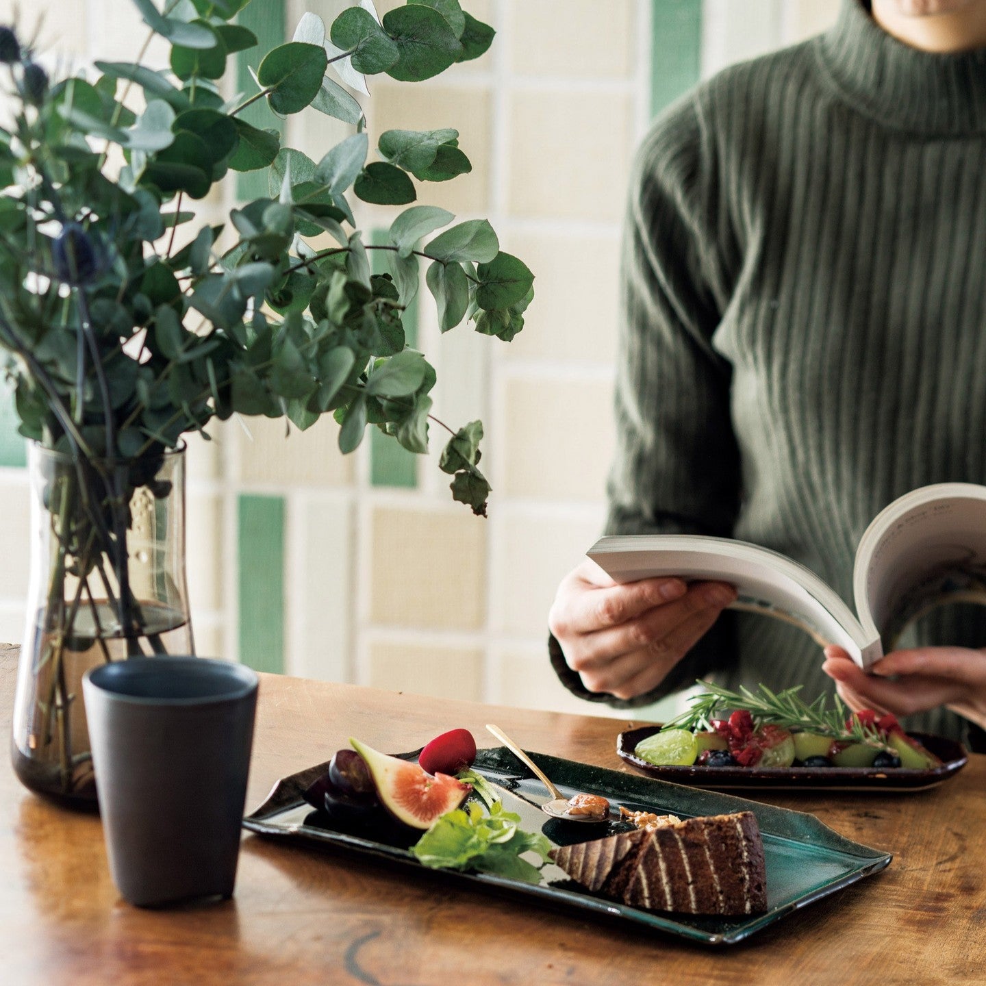 JYUZAN rim long plate (29cm x 10cm) - ever green