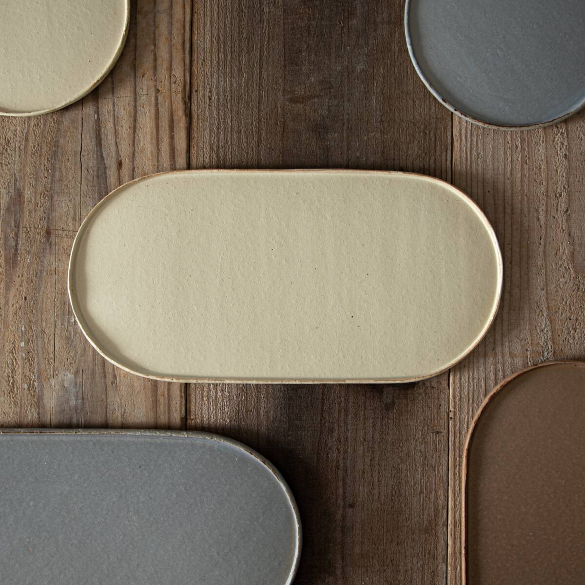 JYUZAN Branche 32cm Oval Plate - Vanilla