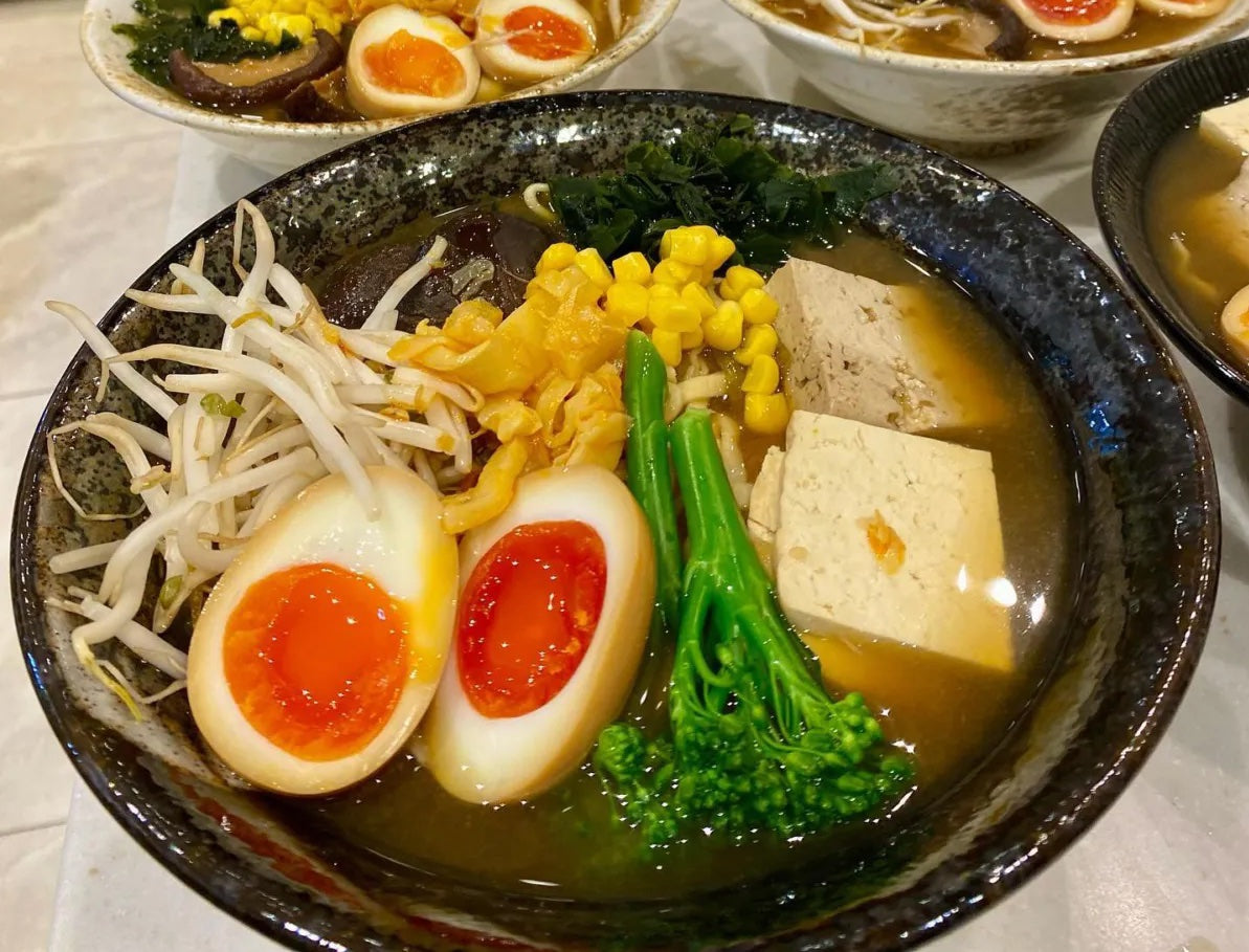 Brush Mino Ware Ramen Bowl