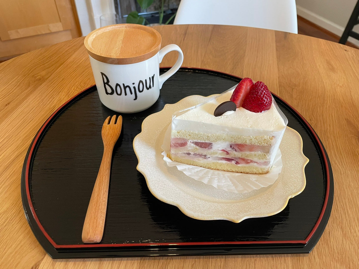 Reversible Half Moon Lacquerware Tray