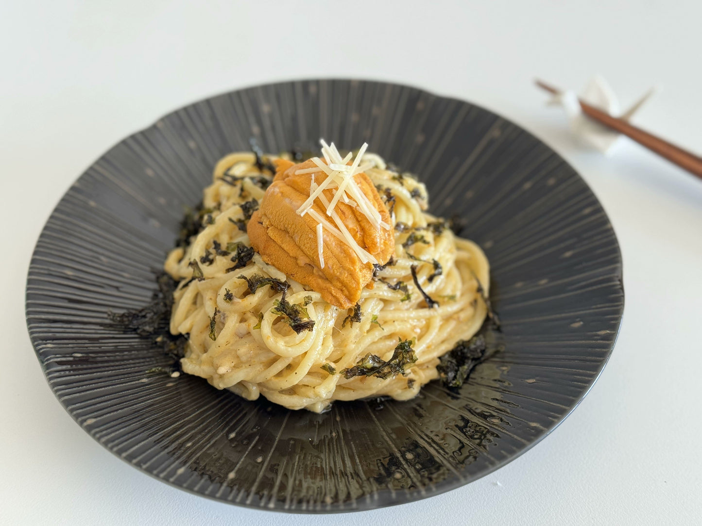 Bloom Sendan-Tokusa Deep Plate, Minoware