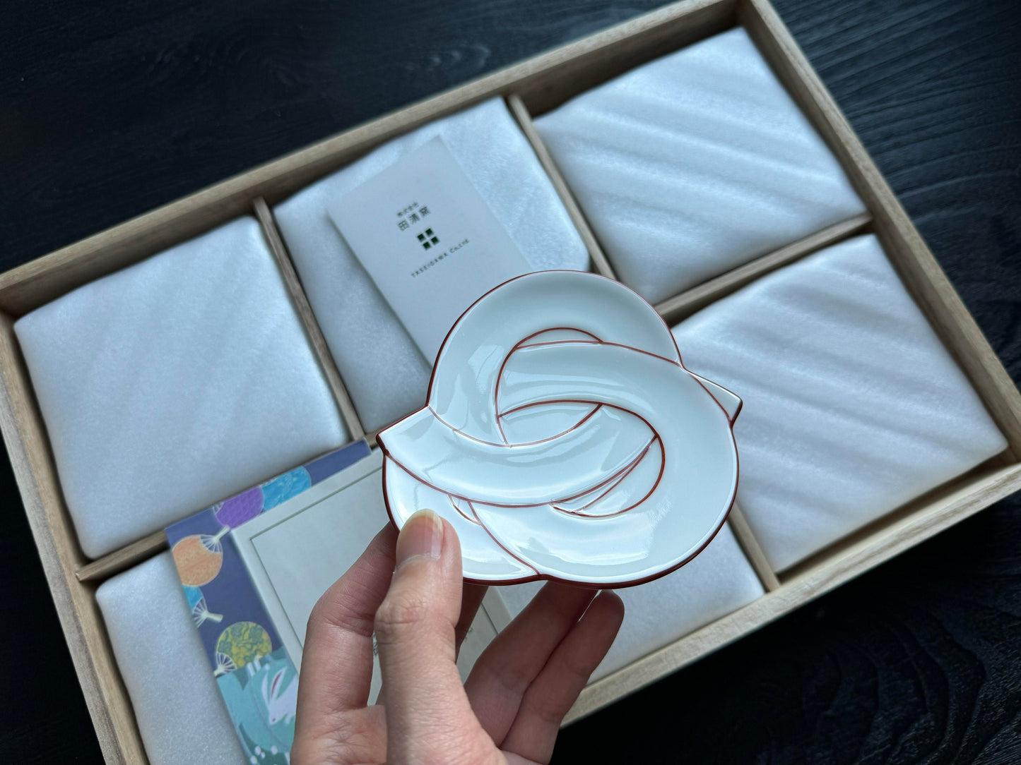 Arita Ware "Musubi"(Knot Series) Small Plate - Taseigama田清窯(Assortment Set of 6 with Gift Package)