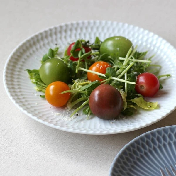 Oda Pottery SAZANAMI "Ripple" series plate, White