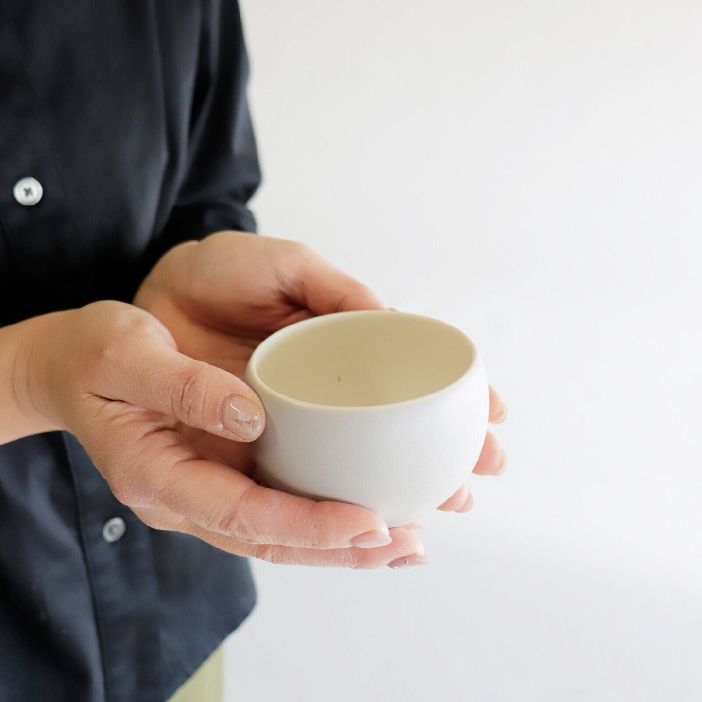 SALIU YUI Japanese teacup (pair of 2)