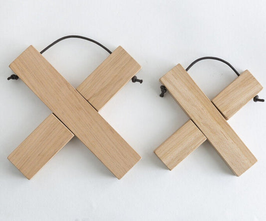 SALIU Wooden Cross Trivet - Solid Wood