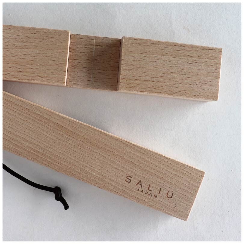 SALIU Wooden Cross Trivet - Solid Wood