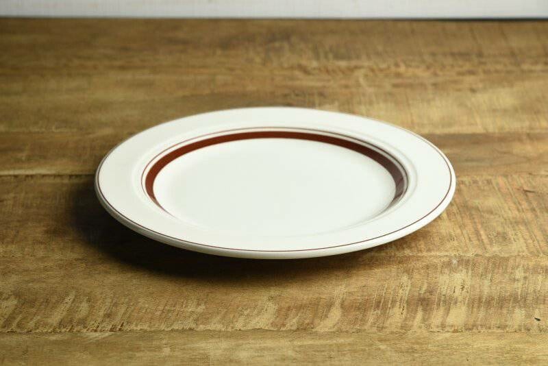 Koyo Toki "Wild Village" Vintage Style Plate