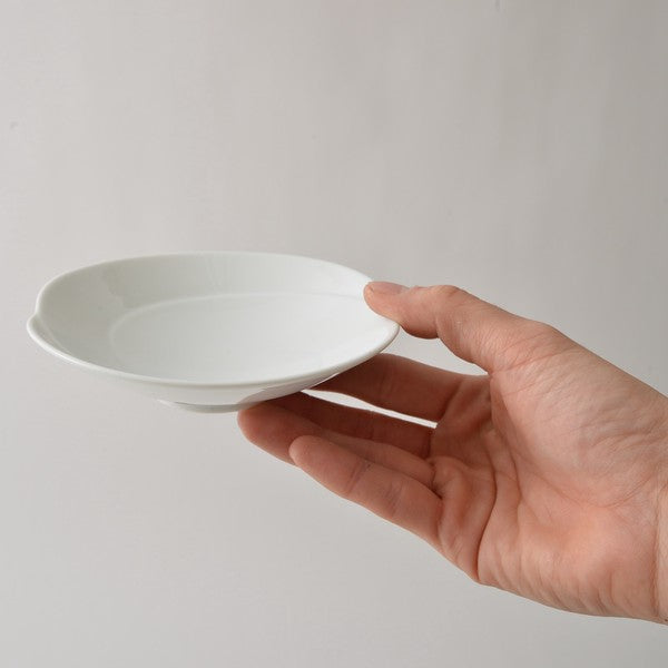 Hakusan Porcelain TOMOE Main Dish Deep Dish - Good Design Award Winner, white